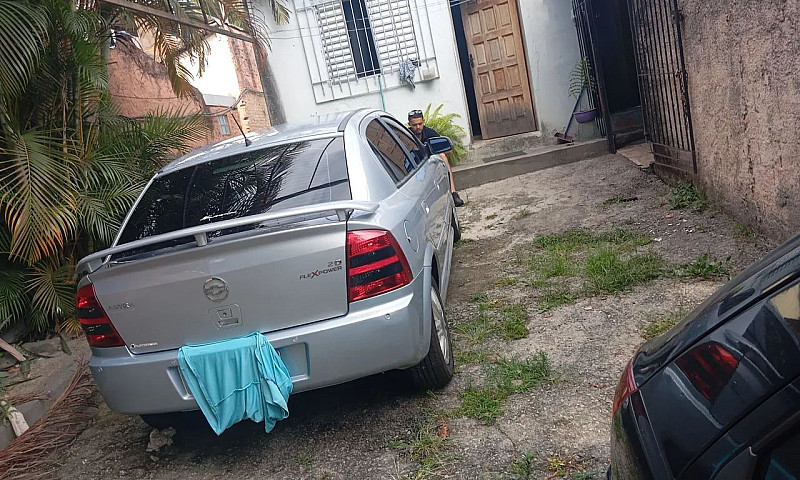 Chevrolet Astra Eleg...