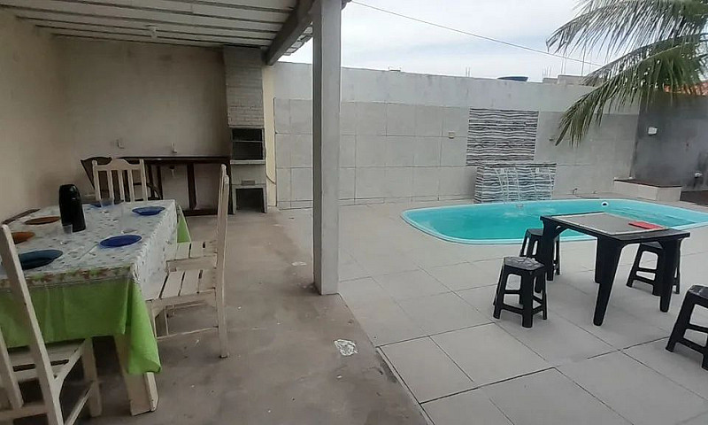 Casa Com Piscina Em ...