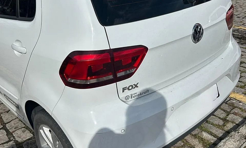 Volkswagen Fox Conne...