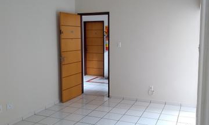 Apartamento Condomin...