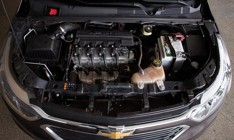 Chevrolet Cobalt 1.8...
