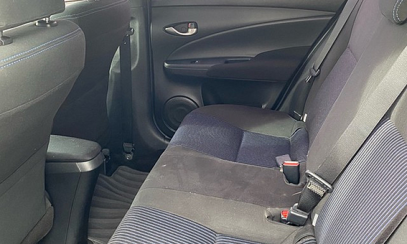 Toyota Yaris Xl 1.3 ...