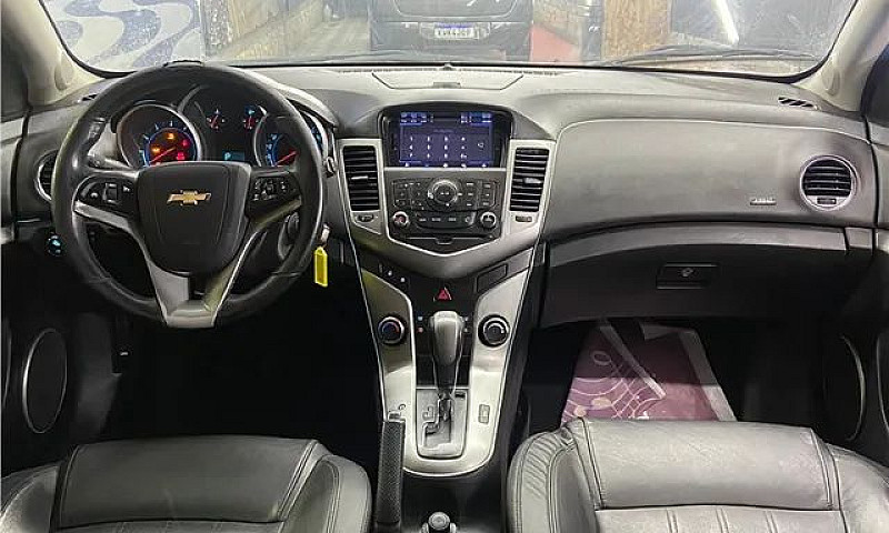 Chevrolet Cruze 2012...