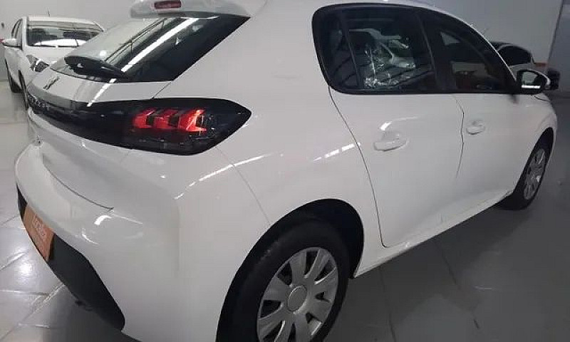 Peugeot 208 2022 1.6...