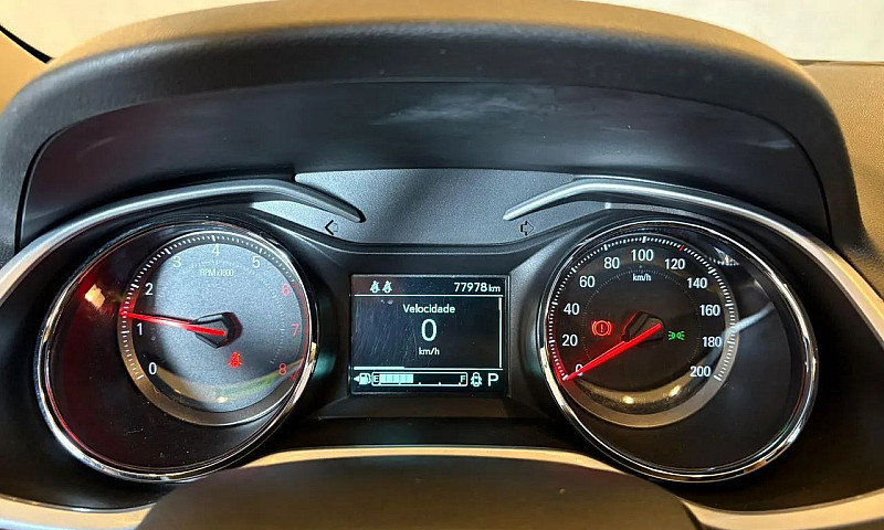 Chevrolet Onix Plus ...