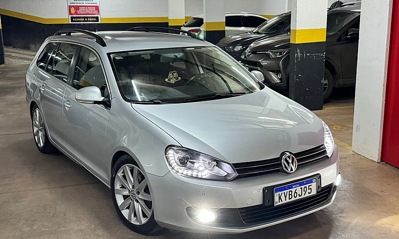 Volkswagen Jetta Var...