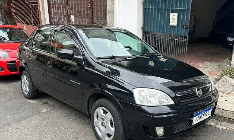 Chevrolet Corsa Sed....