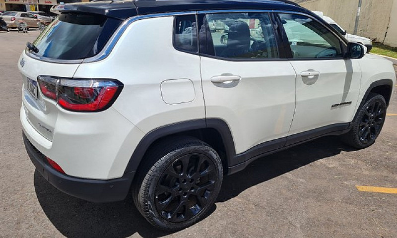 Compass Limited 4X4 ...