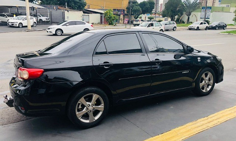 Toyota Corolla Gli A...