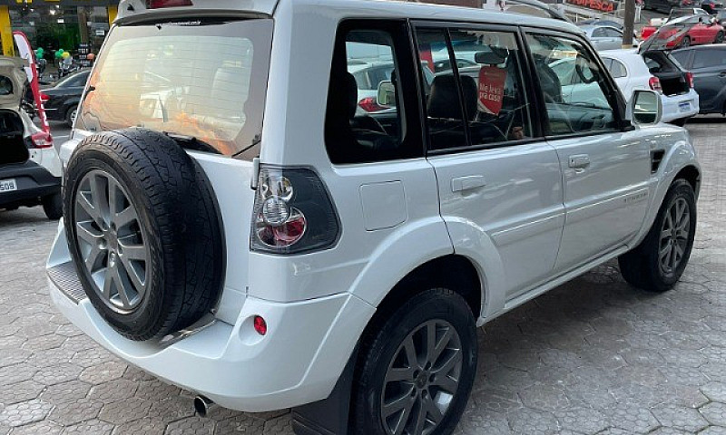 Mitsubishi Pajero Tr...