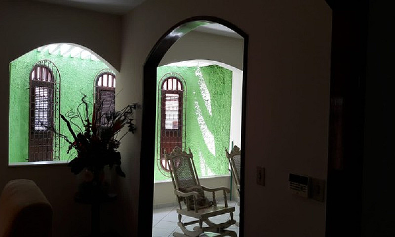 Linda Casa Mobiliada...