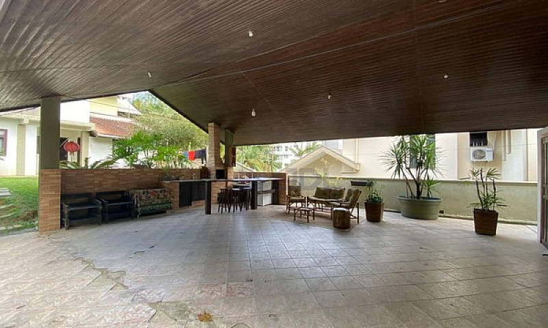 Casa À Venda, 180 M²...