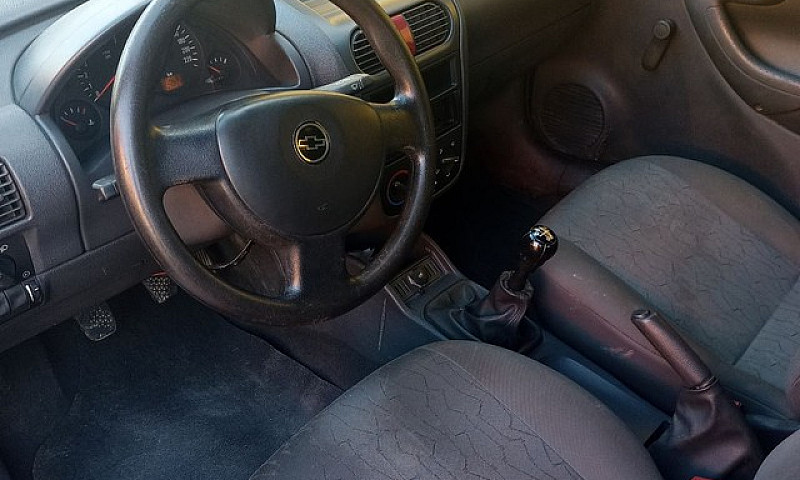 Corsa 2006 1.8 ...