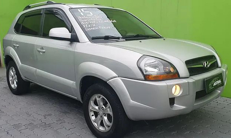 Hyundai Tucson Flex ...