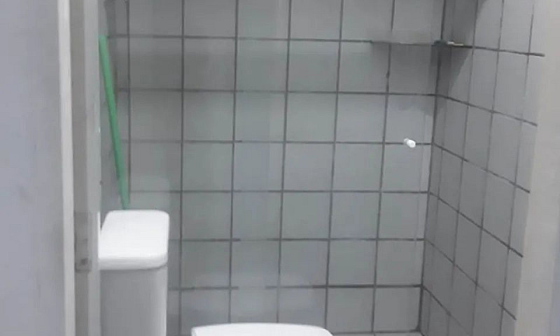Vendo Casa 5 Quartos...