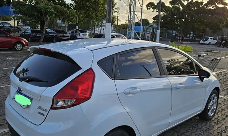 Ford Fiesta Sel 1.6 ...
