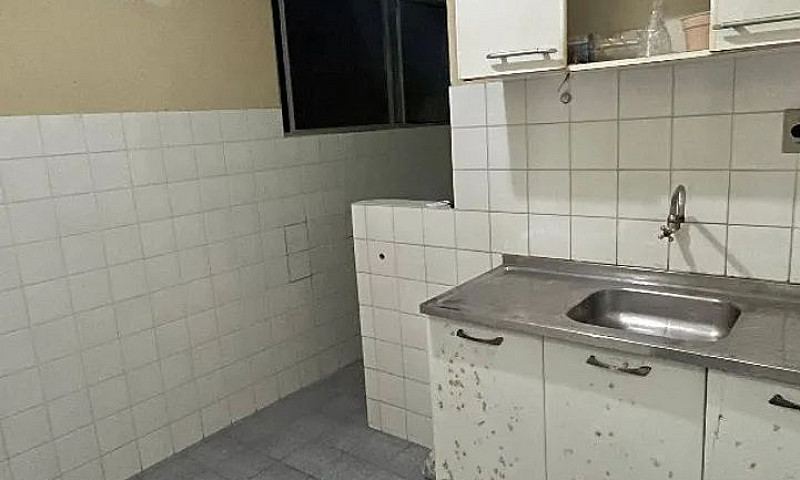 Aluga-Se Apartamento...