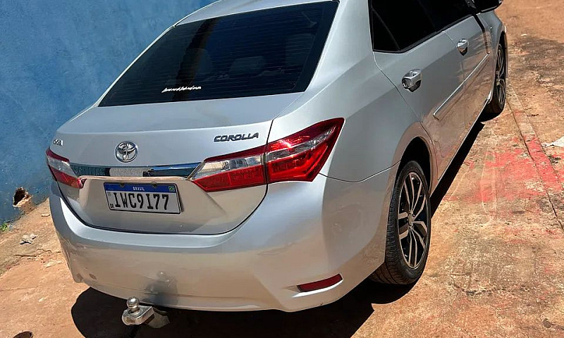 Toyota Corolla Xei 2...