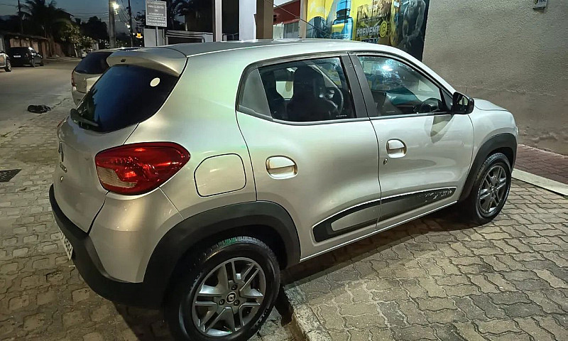 Renault Kwid Intense...