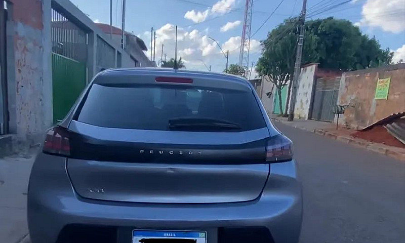 Peugeot 208 Like 1.0...