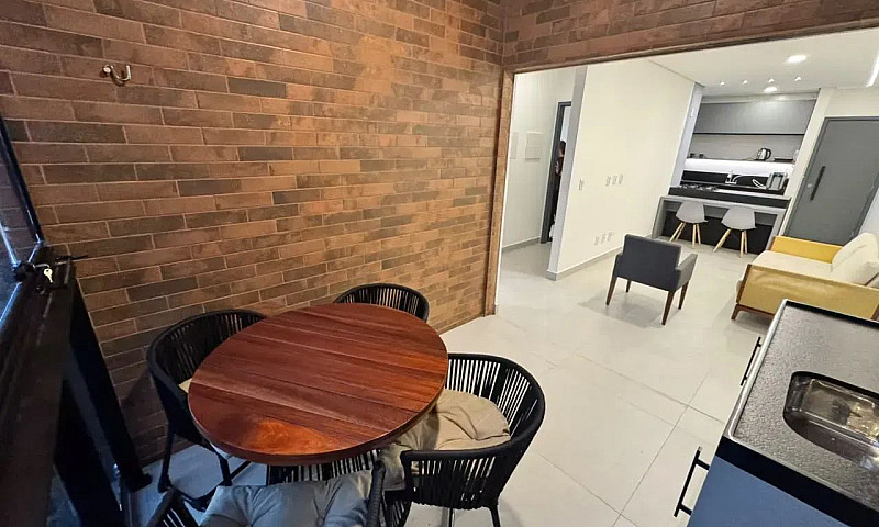 Apartamento Semi-Mob...