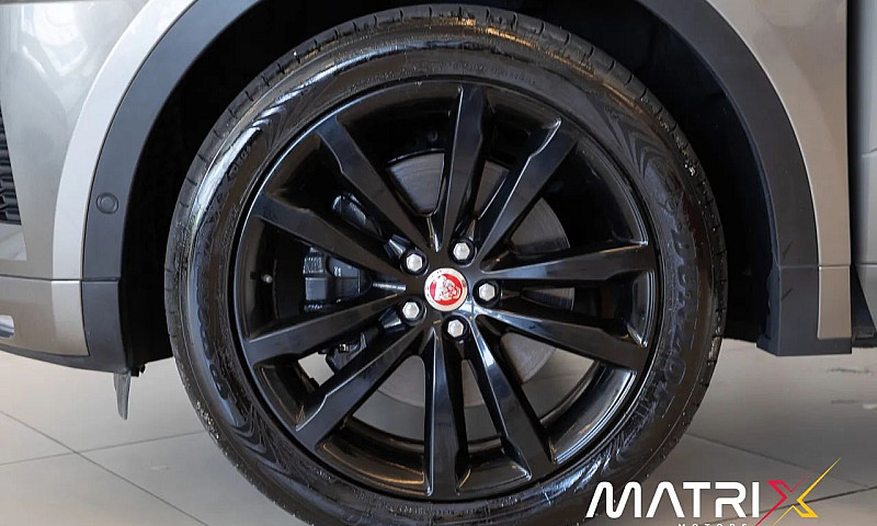 Jaguar E-Pace R-Dyna...
