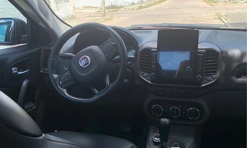 Fiat Toro Volcano 2....