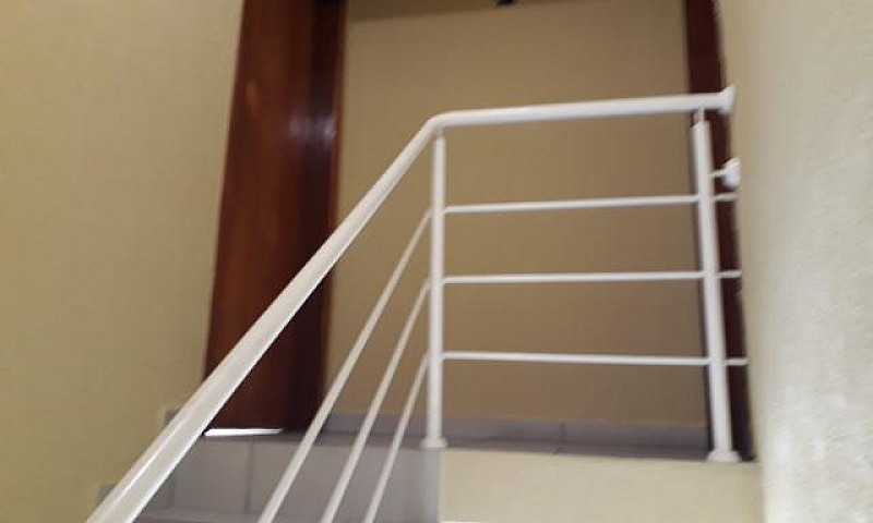 Alugo Apartamento...