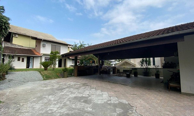 Casa À Venda, 180 M²...