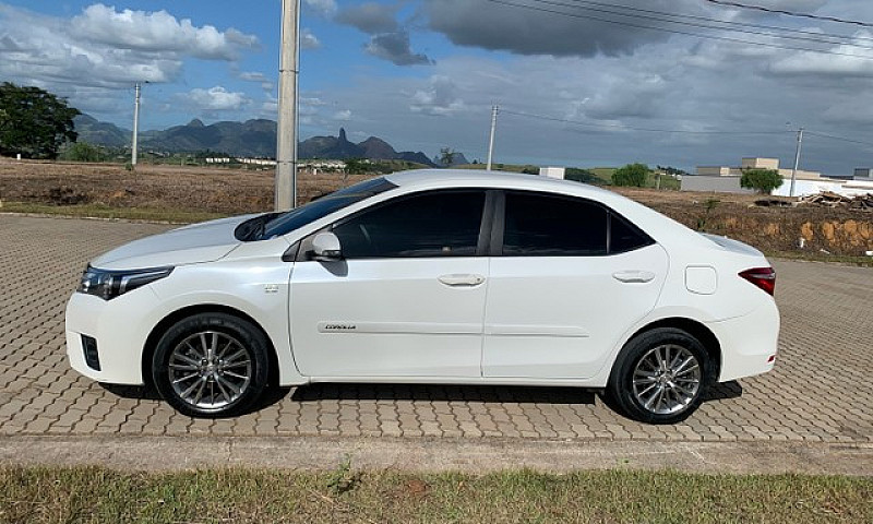 Corolla Xei 2015...