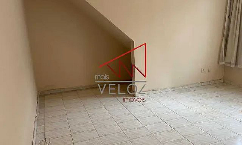 Casa De Vila-À Venda...