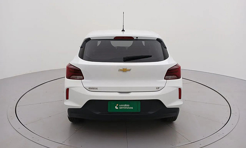 Chevrolet Onix Hatch...