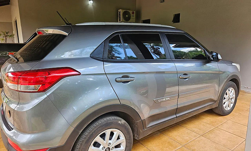 Hyundai Creta Action...