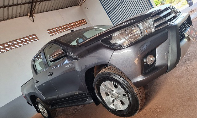 Hilux Srv 2018 4X4 D...