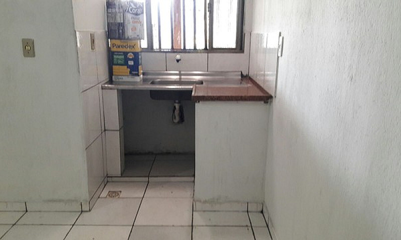 Aluga-Se Casa Com 2 ...