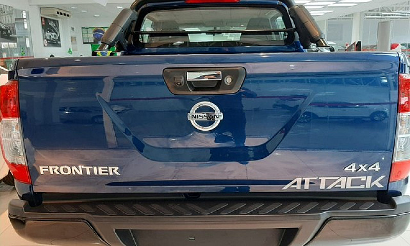 Nissan Frontier Atta...