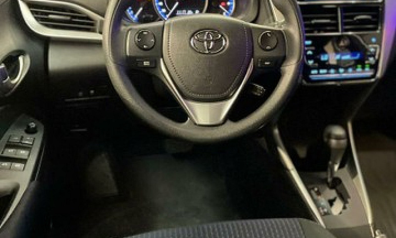 Toyota Yaris Hatch X...