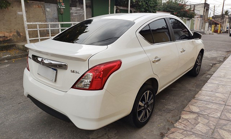 Nissan Versa 1.6 Sl ...