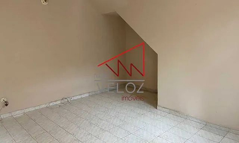 Casa De Vila-À Venda...