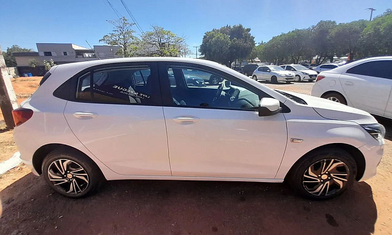 Chevrolet Onix Hatch...