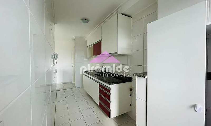 Apartamento Com 3 Do...