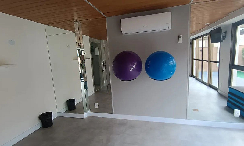 Studio Com 1 Quarto ...