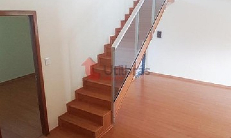 Casa Geminada Para A...