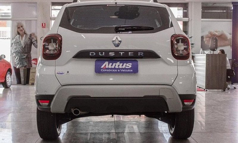 Renault Duster Iconi...