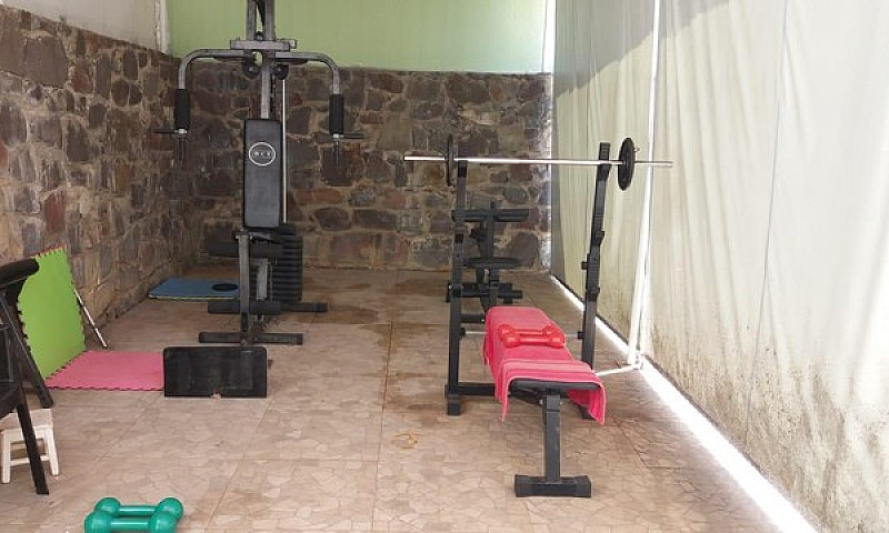 Casa Para Venda Em A...