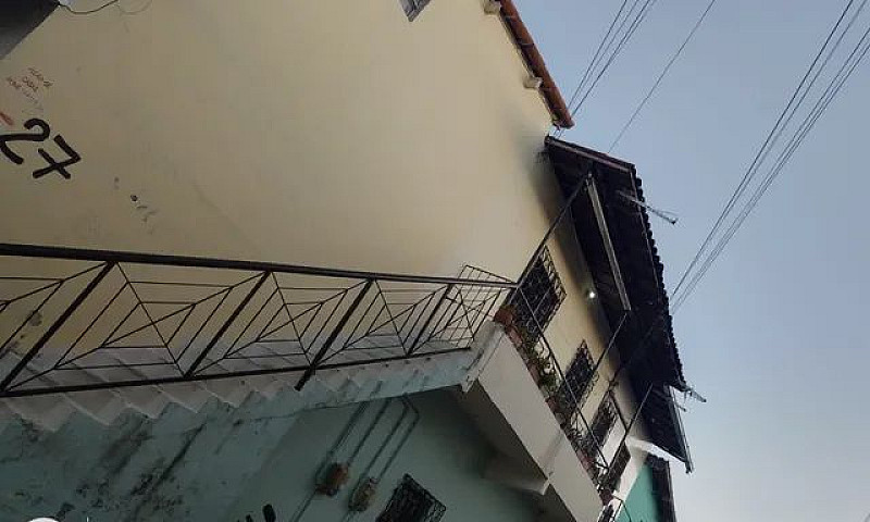Alugo Casa Pq Iracem...