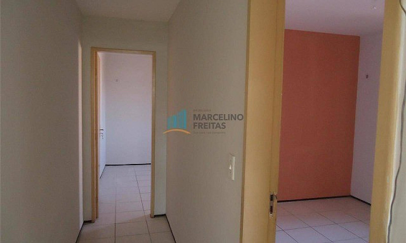 Ótima Casa Com 2 Qua...