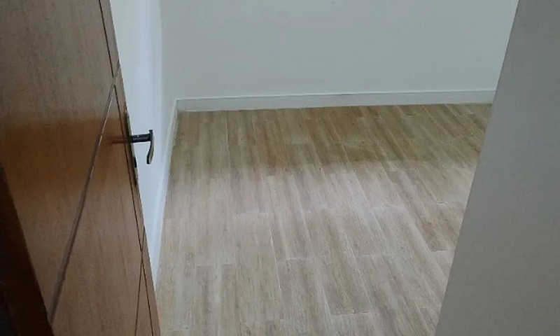 Casa  3 Qtos , 1 Suí...