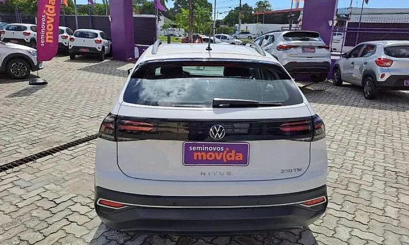 Volkswagen Nivus Com...