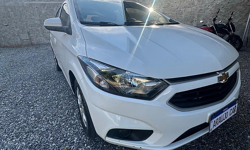 Chevrolet Onix Hatch...